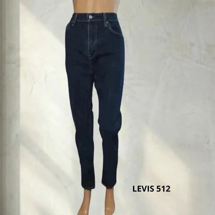 LEVI'S premium 512 - coupe droite fuselée - taille haute - w32 L32 bleu marine excellent état
